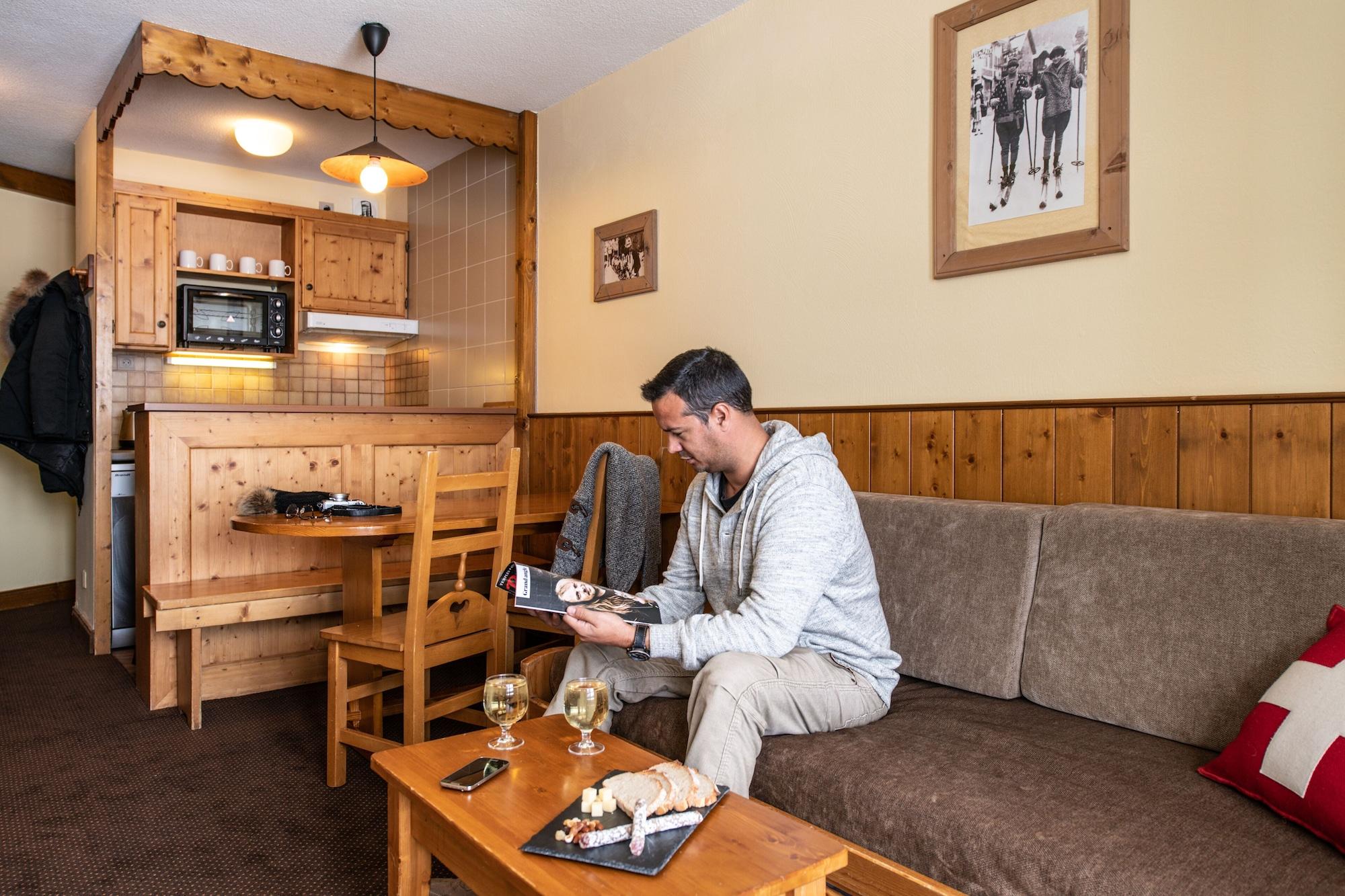 Le Cheval Blanc - Village Montana Appart hôtel 3*